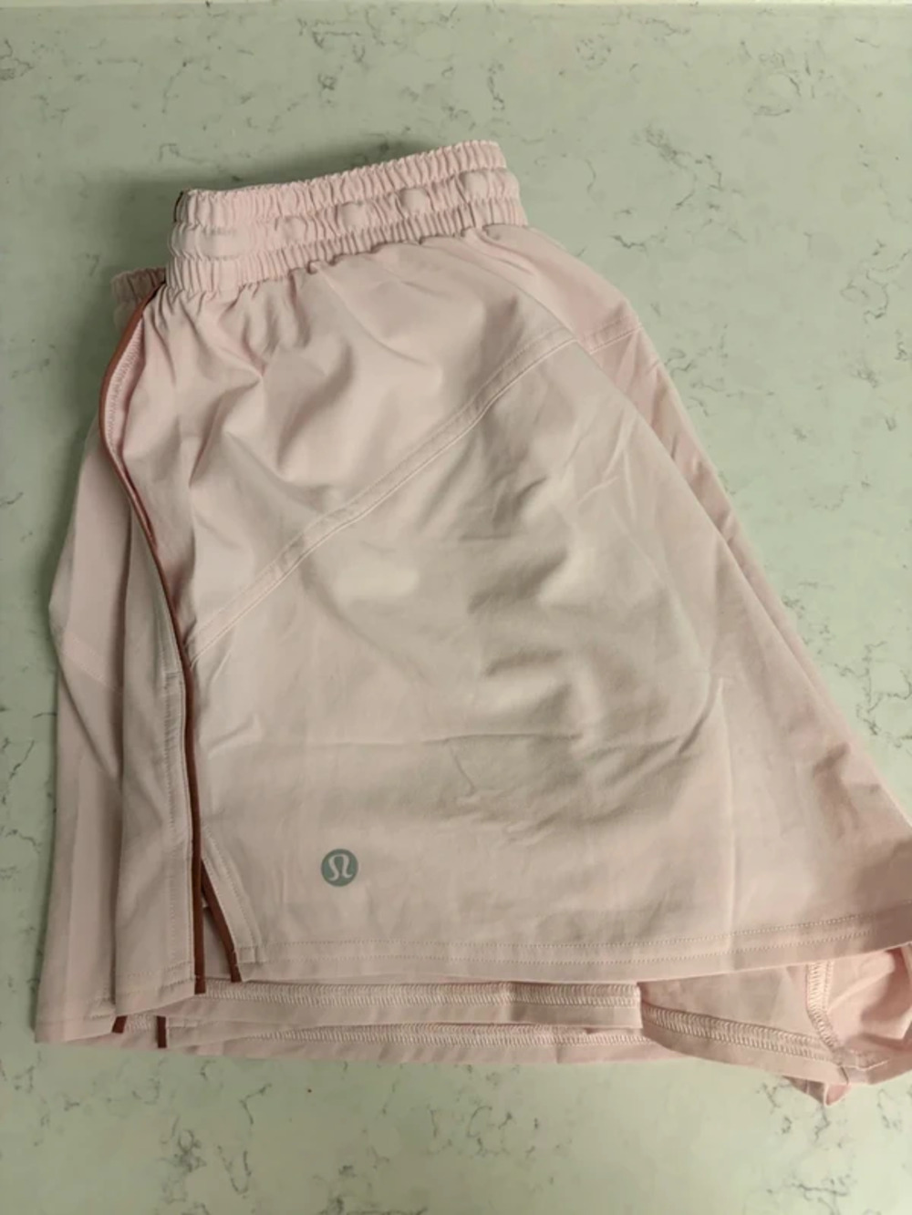 Lululemon Court Rival High Rise 3” Shorts size 6
